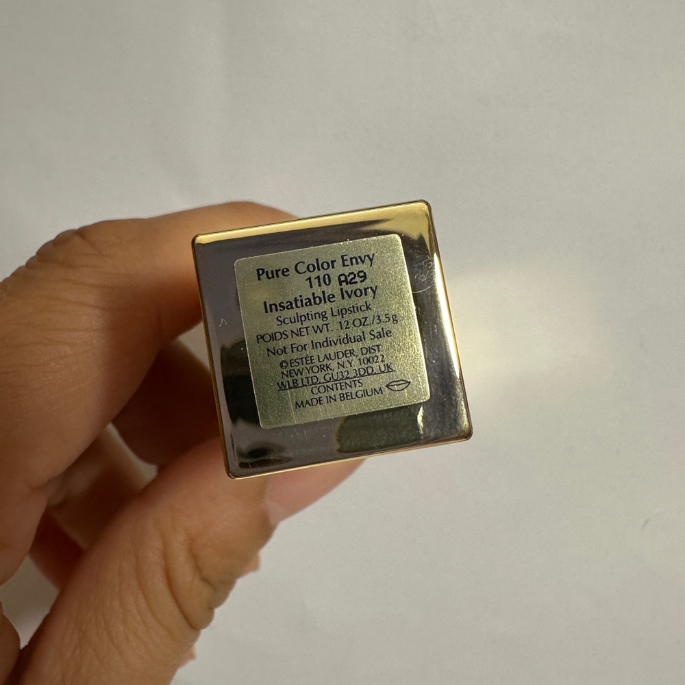 Estee Lauder Pure Color Envy Sculpting Lipstick, Insatiable Ivory 110 0.… - Picture 4 of 5